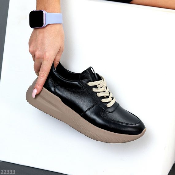 Чорні шкіряні кросівки на бежевій підошві натуральна шкіра, модель в асортименті 37