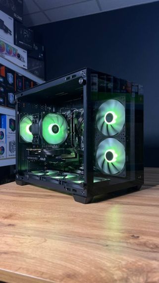 Збірка на замовлення: ігровий ПК AeroCool Dryft Mini Tower / AMD Ryzen 5 7500F (6 (12) ядер по 3,7 - 5,0 ГГц) / 32 ГБ DDR5 / 1000 ГБ SSD M.2 / GeForce RTX 5060, 8 ГБ GDDR7, 128-bit / 650 Вт | Зображення 1