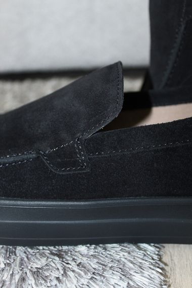 Чорні замшеві лофери – комфорт і стиль у кожному кроці 40 розмір | Зображення 2