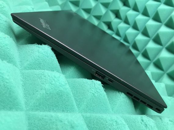Ультрабук Б-класс Lenovo ThinkPad X1 Carbon (2nd Gen) / 14" (2560x1440) IPS Touch / Intel Core i5-4300U (2 (4) ядра по 1.9 - 2.9 GHz) / 4 GB DDR3 / 256 GB SSD M.2 / Intel HD Graphics 4400 / WebCam / Fingerprint/ HDMI / miniDP б/у | Зображення 5