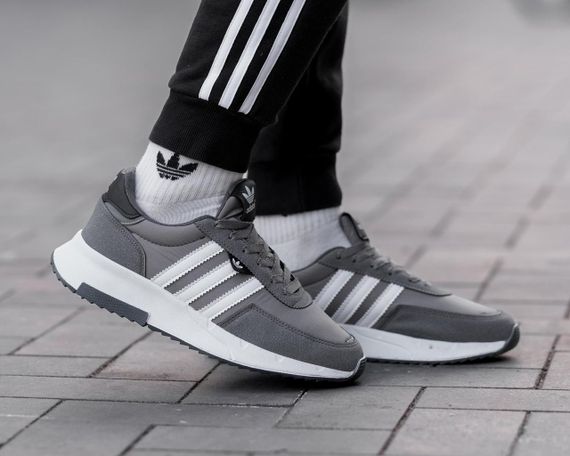 Adidas Retropy F2 Dark Grey адідас ретропі ф2 темно сірі адіки кроссовки адидас ретропи | Зображення 3