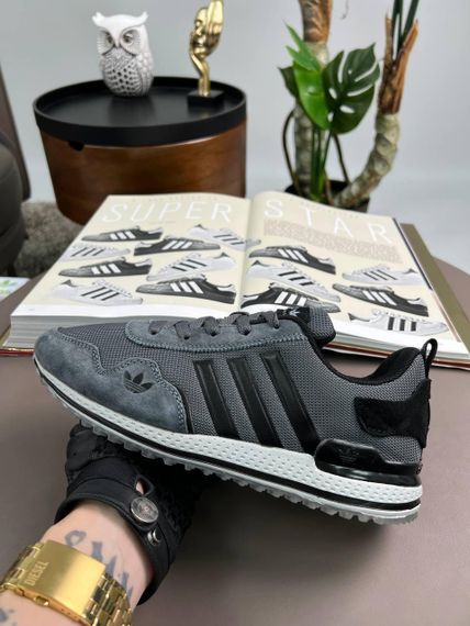 Чоловічі кросівки Grey Black , В'єтнам 43 27,5