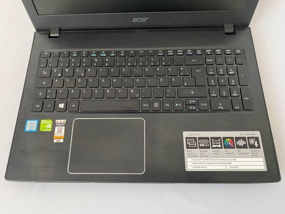 Ноутбук Б-класс Acer Aspire E 15 E5-575G-538H / 15.6" (1920x1080) IPS / Intel Core i5-7200U (2 (4) ядра по 2.5 - 3.1 GHz) / 12 GB DDR4 / 240 GB SSD / nVidia GeForce 940MX, 2 GB GDDR5, 64-bit / WebCam / DVD-RW б/у | Зображення 2