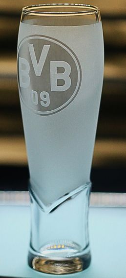 Пивной бокал крафтовый 440 мл ФК Боруссия Дортмунд Borussia с гравировкой подарок для фаната футбольная кружка | Зображення 2