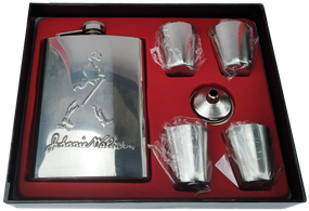 Подарочный набор 6х1с флягой, рюмками и лейкой Johnnie Walker GT-155