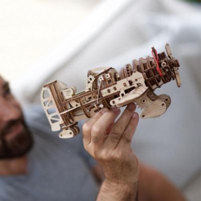 Конструктор Ugears механічний 3D Літак Скажений Шершень (70183) | Зображення 7