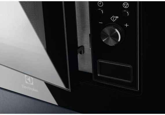 Микроволновая печь Electrolux LMS2173EMX встраиваемая 17 л/механическое управл./ черная/нерж. сталь (LMS2173EMX) | Зображення 2