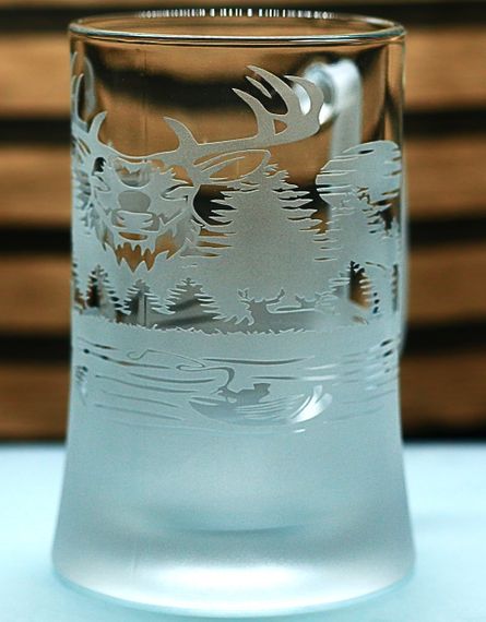 Пивний келих 670 мл для мисливця  кухоль з природою з гравіюванням  подарунок для рибалки | Зображення 3