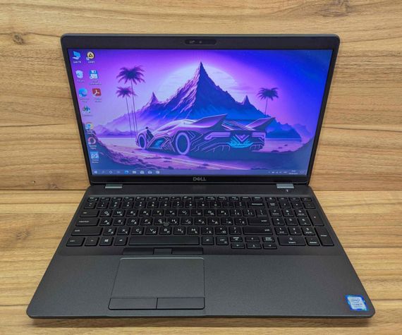 Ультрабук Dell Latitude 5500 / 15.6" (1366x768) TN / Intel Core i7-8665U (4 (8) ядра по 1.9 - 4.8 GHz) / 16 GB DDR4 / 512 GB SSD / Intel UHD Graphics / WebCam / USB Type-C / Windows 10 б/в + Подарунок бездротова миша / USB | Зображення 1