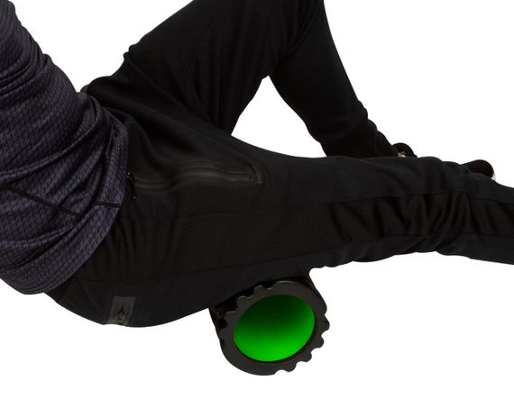 Масажний ролик (роллер) PowerPlay 4025 Massage Roller Чорно-зелений (33x15см.) | Зображення 2
