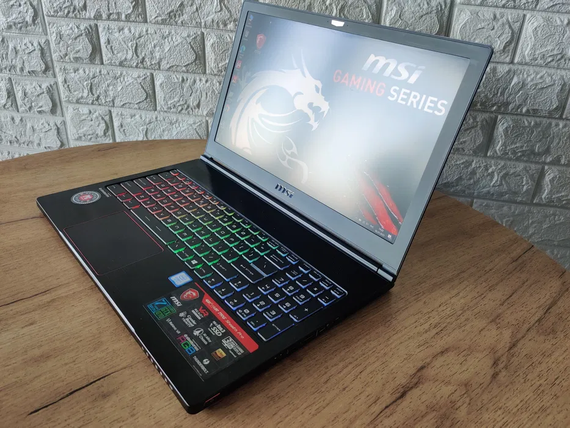 Ноутбук MSI GS63VR/15.6"FHD/IPS/120Hz/i7 7700HQ/32Gb/SSD512+1Tb/GTX1070-8Gb | Зображення 2