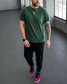 Мужская хлопковая футболка с вышивкой Тризуб Украина BD0036 размер L, цвет хаки