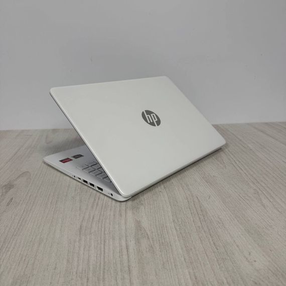 Ультрабук Б-клас HP 14s-fq1034no / 14" (1920x1080) IPS / AMD Ryzen 5 5500U (6 (12) ядер по 2.1 - 4.0 GHz) / 8 GB DDR4 / 256 GB SSD / AMD Radeon RX Vega 7 Graphics / WebCam б/в | Зображення 7