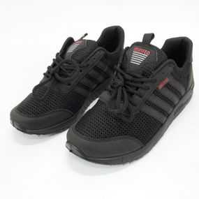 Кроссовки летние. Размер 41. Цвет: черный