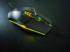 Ігрова комп'ютерна миша з RGB підсвічуванням провідна