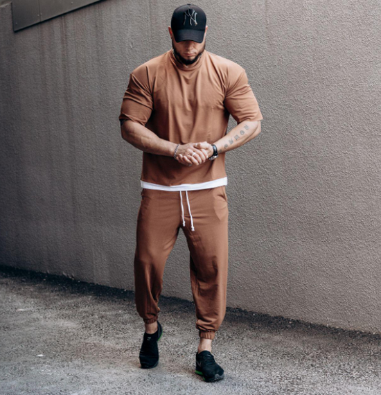 Мужской летний спортивный костюм в стиле оверсайз штаны + футболка FD201 цвет мокко, размер XL | Зображення 1