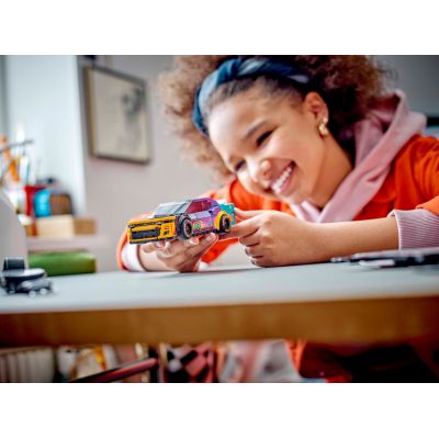 Конструктор LEGO Speed Champions NASCAR Next Gen Chevrolet Camaro ZL1, 328 деталей (76935) | Зображення 4