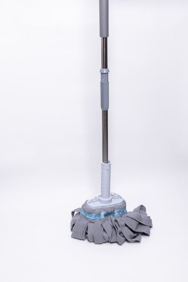 Швабра для вологого прибирання з круглою насадкою з міцних волокон і металевою ручкою, сумісна з відрами з віджимом HP-35015-17 | Зображення 1