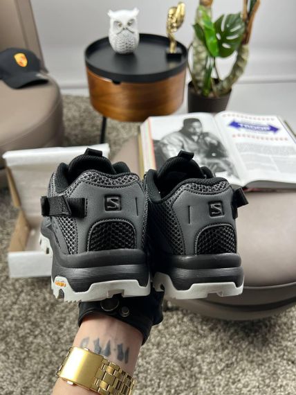 Кросівки Salomon Tech Amphib 5 Dark Grey весна / літо / осінь A4030 | Зображення 1