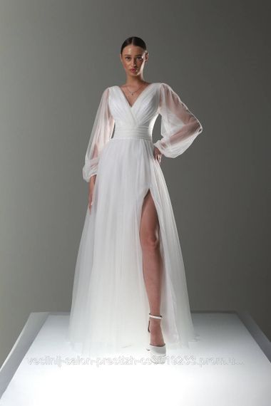 Весільна сукня з блиску