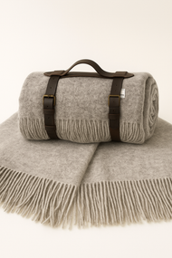 Плед тревел 100% шерсть бежевый 140×200 см с ремнем Love You