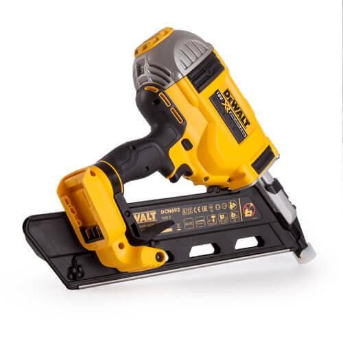 Пистолет гвоздезабивной аккумуляторный бесщёточный DeWALT DCN692N | Зображення 1