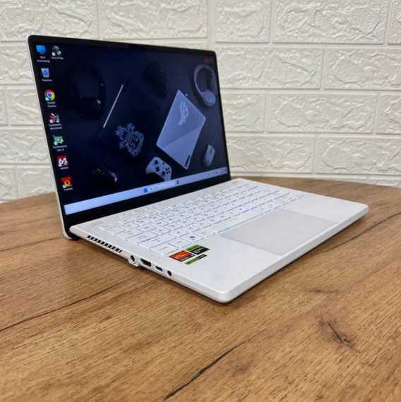 Ноутбук Asus ROG Zephyrus GA402XV 165Hz Ryzen 9 7940HS 16Gb SSD 512Gb RTX 4060 Б/В | Зображення 2