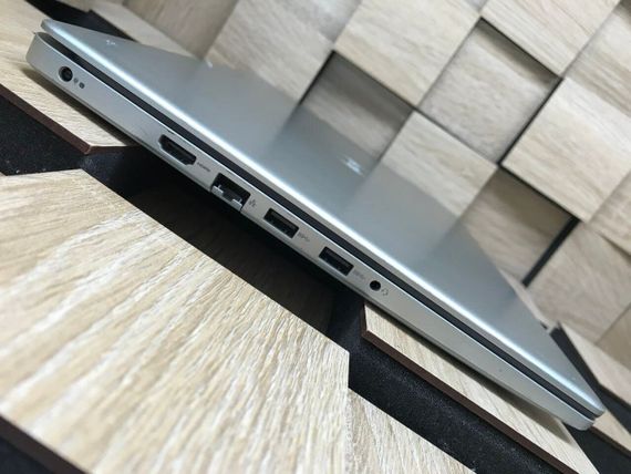 Ноутбук Б-клас Dell Inspiron 3501 / 15.6" (1366x768) TN / Intel Core i5-1135G7 (4 (8) ядра по 2.4 - 4.2 GHz) / 8 GB DDR4 / 192 GB SSD / Intel Iris Xe Graphics / WebCam б/в | Зображення 4