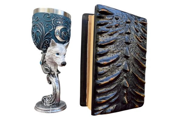Подарунковий набір Келих 3D Вовк і Блокнот 3D «Жар Серця Дракона» | Зображення 1