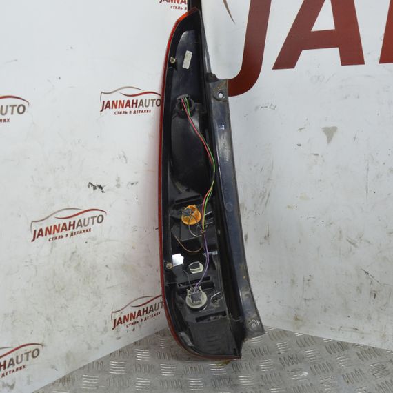 Ліхтар задній правий Ford Fiesta 2005-2008 5-дверна фара задня Форд Фієста стоп 6S6113404A | Зображення 4