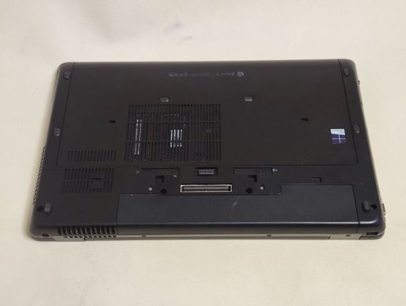 Мобильная рабочая станция HP ZBook 17 G2 / 17.3" (1600x900) TN / Intel Core i5-4200M (2 (4) ядра по 2.5 - 3.1 GHz) / 8 GB DDR3 / 256 GB SSD / nVidia Quadro K610M, 1 GB GDDR5, 64-bit / WebCam / DVD-ROM б/у | Зображення 6