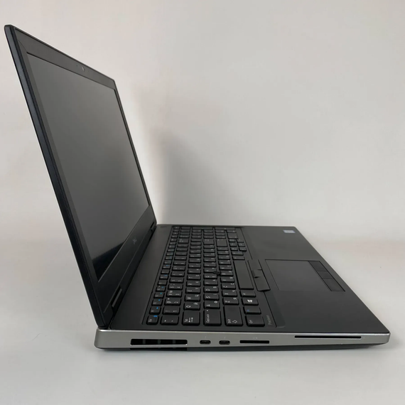 Мобильная рабочая станция Б-класс Dell Precision 7530 / 15.6" (3840x2160) IPS / Intel Core i7-8850H (6 (12) ядра по 2.6 - 4.3 GHz) / 16 GB DDR4 / 256 GB SSD / nVidia Quadro P2000, 4 GB GDDR5, 128-bit / HDMI / WebCam б/у + Подарок Беспроводная мышь / USB | Зображення 3