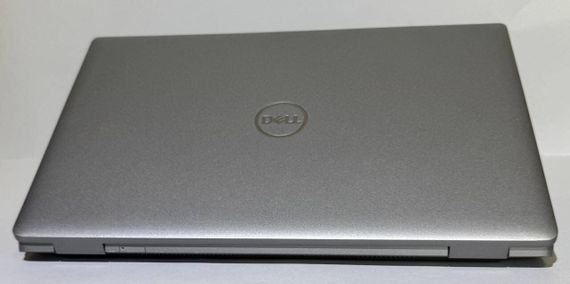 Ультрабук Dell Latitude 5520 / 15.6" (1920x1080) IPS / Intel Core i7-1185G7 (4 (8) ядра по 4.8 GHz) / 16 GB DDR4 / 256 GB SSD / Intel Iris Xe Graphics / WebCam б/в | Зображення 6