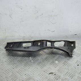 Кронштейн бампера передній правий Volkswagen Passat B6 2005-2010 Кріплення бампера прав Фольксваген 3C0807890