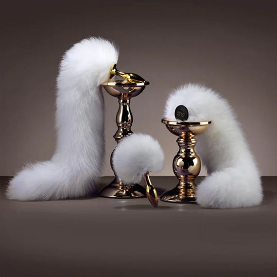 Хвіст на магнітній основі UPKO для Pet Play з лисиного хутра, білий Sex Aura | Зображення 1