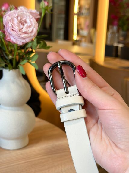 Шкіряний жіночий ремінь в білому кольорі 6231 | Зображення 8