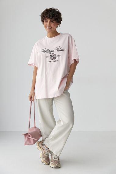 Оверсайз футболка з вишитими написами - пудра цвет, ONE SIZE (є розміри) | Зображення 2