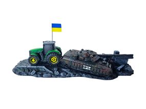 Статуэтка "Тракторные Войска" №2