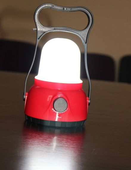 Светильник LED CLR 8W 6500K 3/10H 100/700L bat: 3.7V 2A DIM Red Ny95001237 | Зображення 2