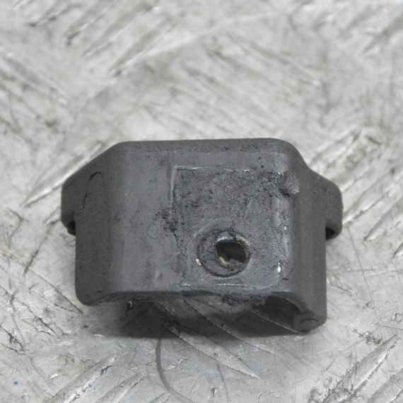 Відбійник кришки багажника Porsche Macan Cayenne 2014-2018 Упор кришки багажника Порш Макан Кайен T081RH | Зображення 2