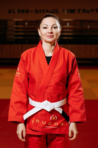 Червоне кімоно для дівчат/жінок, джиу-джитсу, TM BUDOGI, зріст 170 см, щільність 450 гр/м.кв. | Зображення 1