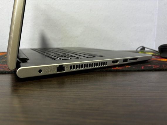 Ноутбук Dell 5759 - 17.3 Full HD Touch/ i7-6500U/Radeon R5 M355 - 4 GB/16/250 Б/В | Зображення 3