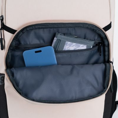 Рюкзак школьный GoPack Education Teens 185 бежевий (GO25-185L-3) | Зображення 3
