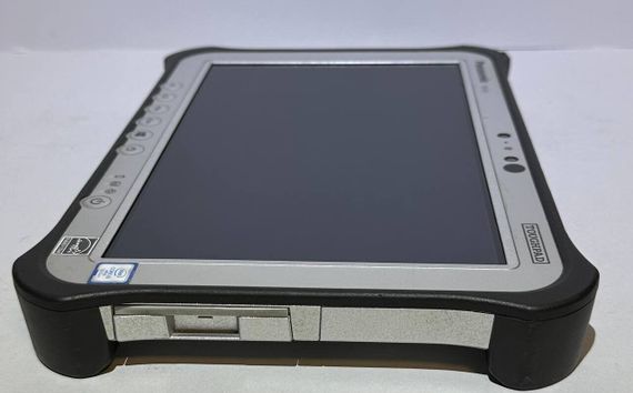 Захищений планшет Panasonic Toughpad FZ-G1 / 10,1" (1920x1200) IPS Touch / Intel Core i5-7300U (2 (4) ядра по 2,6 - 3,5 ГГц) / 8 ГБ DDR3 / 256 ГБ SSD / Intel HD Graphics 620 / WebCam / Win 11 Pro б/в | Зображення 4