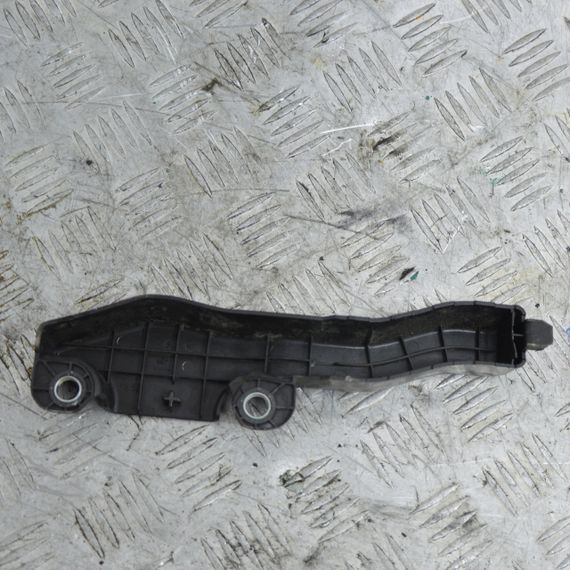 Накладка замка капота Citroen C4 Picasso 2004-2013 Кришка замка капота Сітроен ц4 Пікассо 9658674480 | Зображення 1