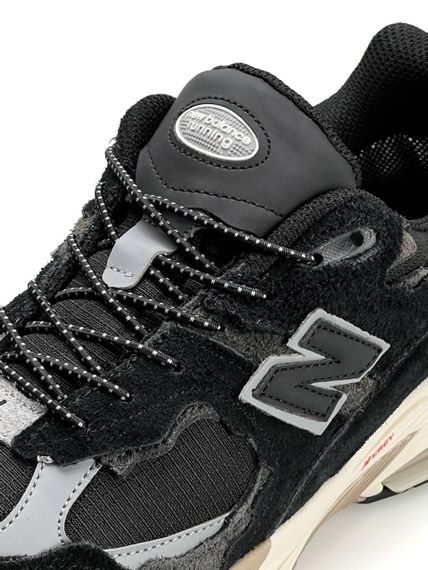 Мужские зимние кроссовки  New 2002R Gore-Tex Black Beige , Вьетнам 44 | Зображення 6