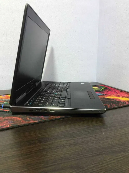 Потужний ноутбук Dell Precision 7520 15.6 FHD i7 6820HQ/M2200M/16/256 Б/В | Зображення 1
