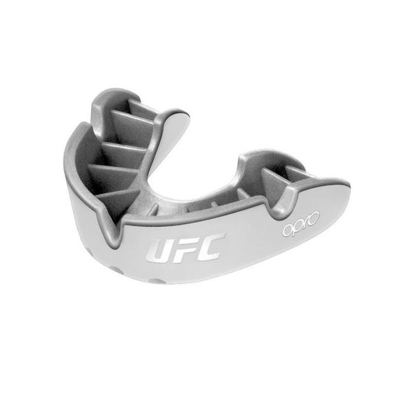 Капа OPRO Silver UFC доросла (вік 11+) White/Silver (ufc.102514003) | Зображення 1