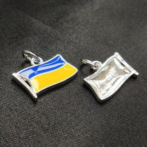 Підвіска "Прапор України" 12х16 мм, колір срібло (гіппоалергенний сплав) | Зображення 2