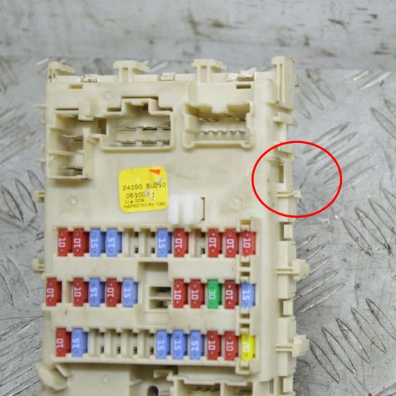 Блок запобіжників Nissan Almera Tino 2000-2006 Корпус запобіжників Ніссан Альмера Тіно 24350BU210 | Зображення 2